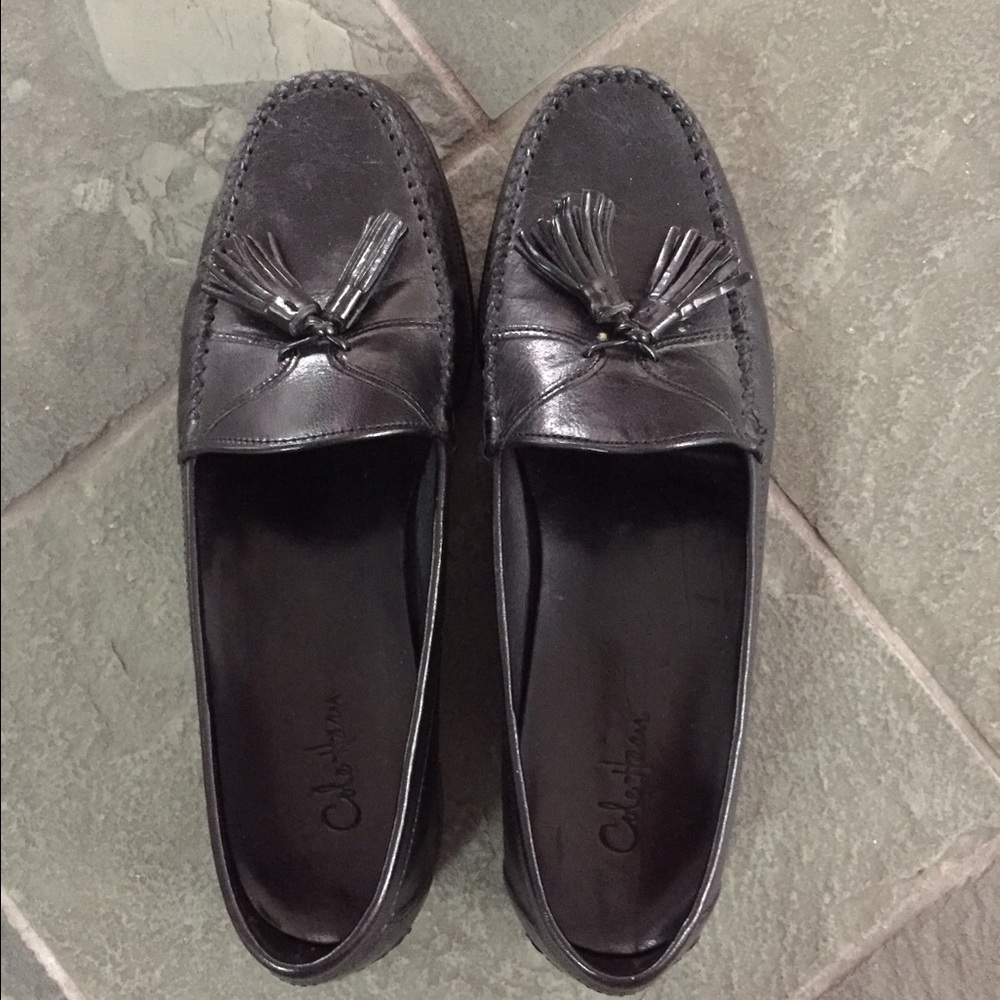Cole Haan Mens Pinch Tassel black leather loafer shoes with leather sole